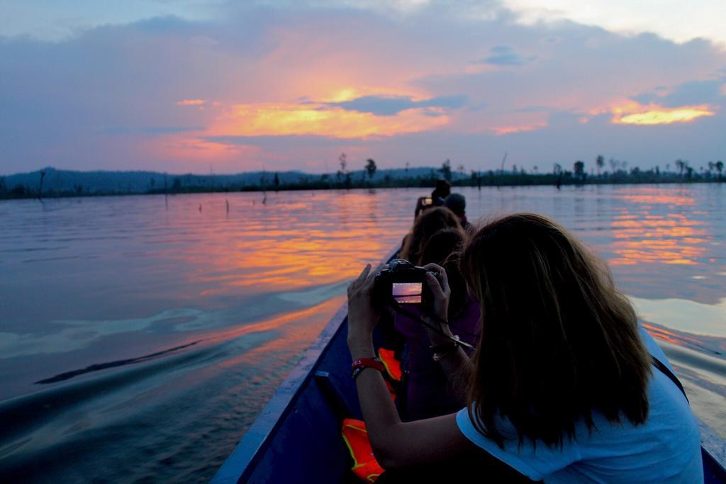 Mind House Bungalow Nam Theun Buitenkant foto